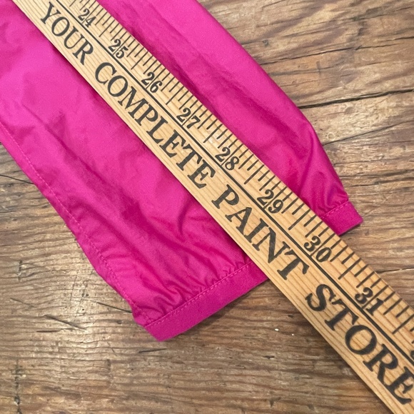 The North Face lightweight shell jacket - Picture 15 of 15